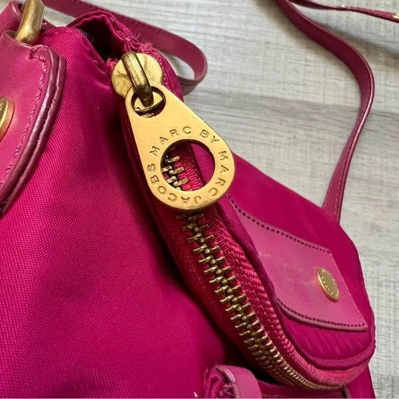 MARC JACOBS Preppy Nylon Mini Natasha Crossbody Bag Pink Magenta - Picture 11 of 16